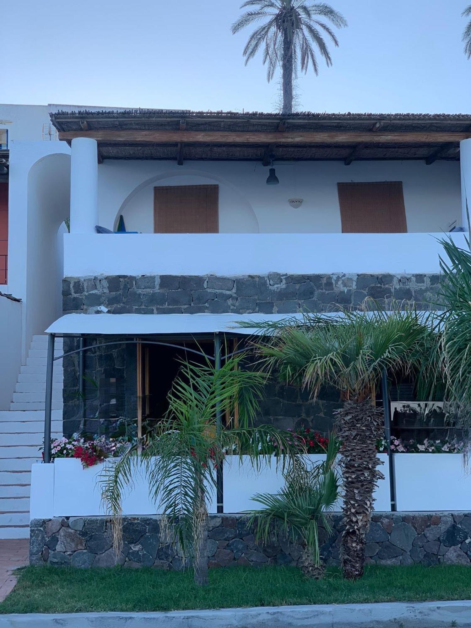La Terrazza Sul Mare Apartman Santa Marina Salina Kültér fotó
