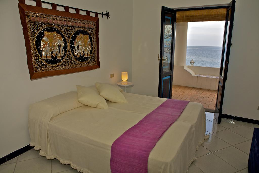 La Terrazza Sul Mare Apartman Santa Marina Salina Kültér fotó